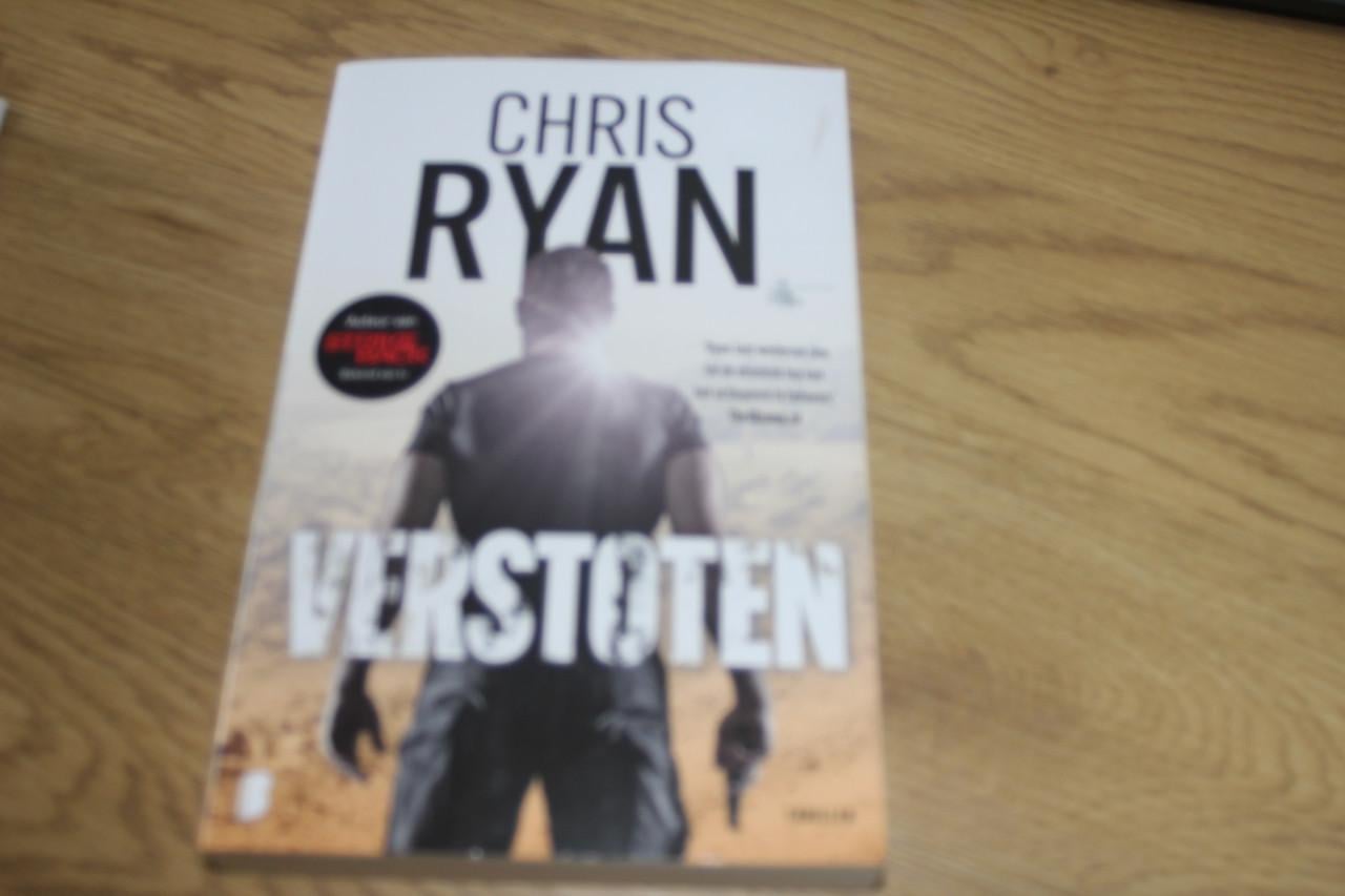 Boeken,,div schrijvers..