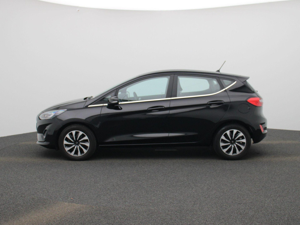 Ford Fiesta 1.0 ecoboost hybrid titanium