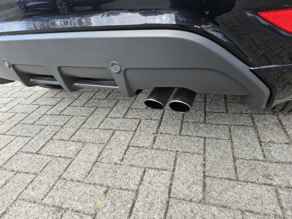 Ford Fiesta 1.6 metal