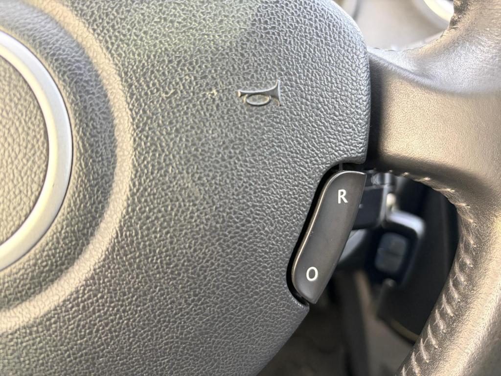 Renault Clio 1.2 collection/apk/airco/cruise ctrl/trehkaak/