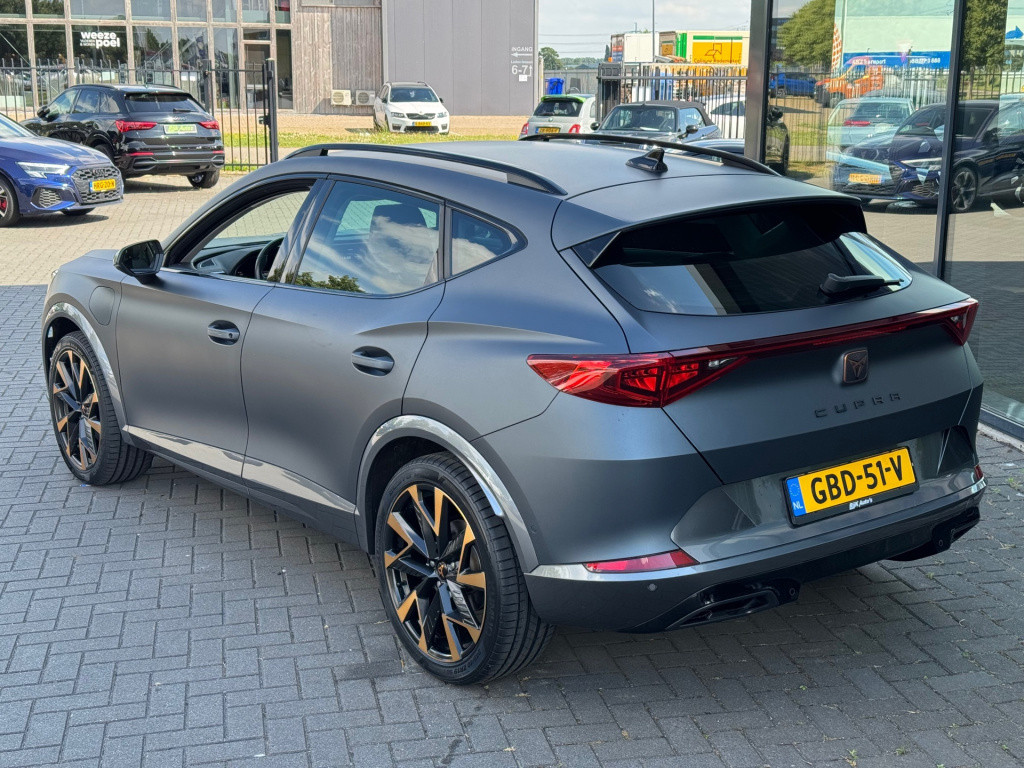 Cupra Formentor 1.4 e-hybrid business * matt grijs * navigatie * trekhaak
