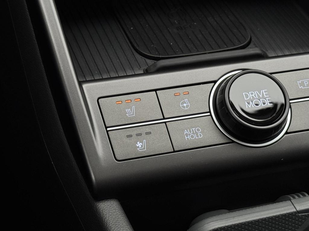 Hyundai Kona 1.6 gdi hev premium sky