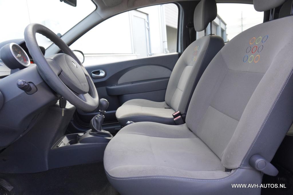 Renault Twingo 1.2-16v collection