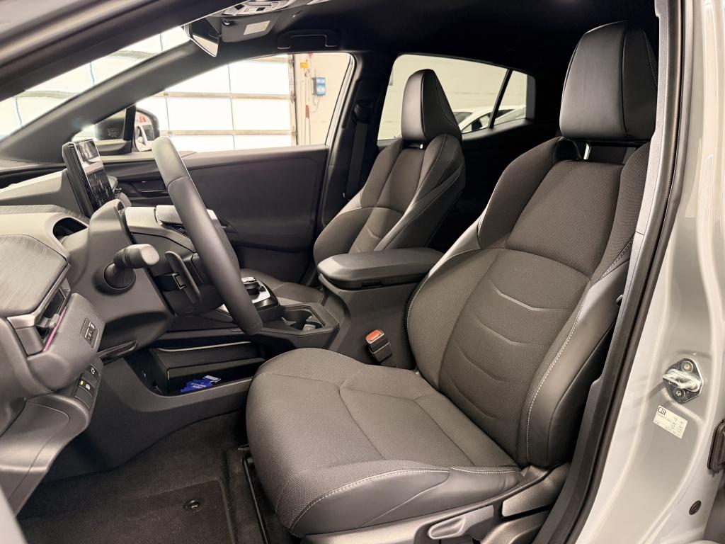 Toyota C-hr+ first edition 77 kwh