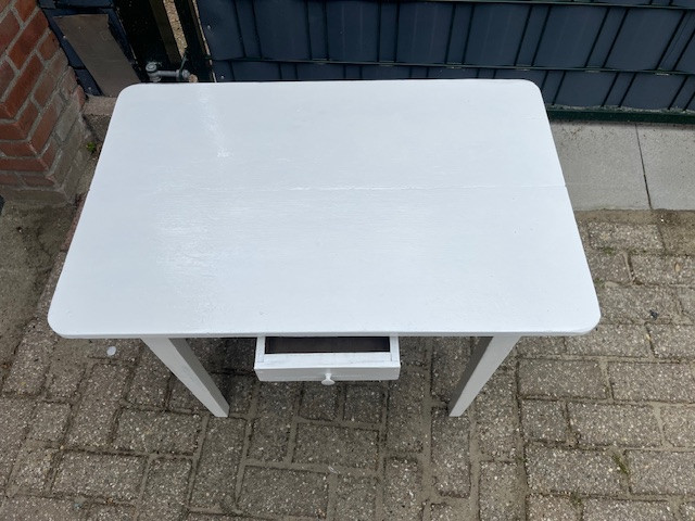 Bijzettafeltje wit