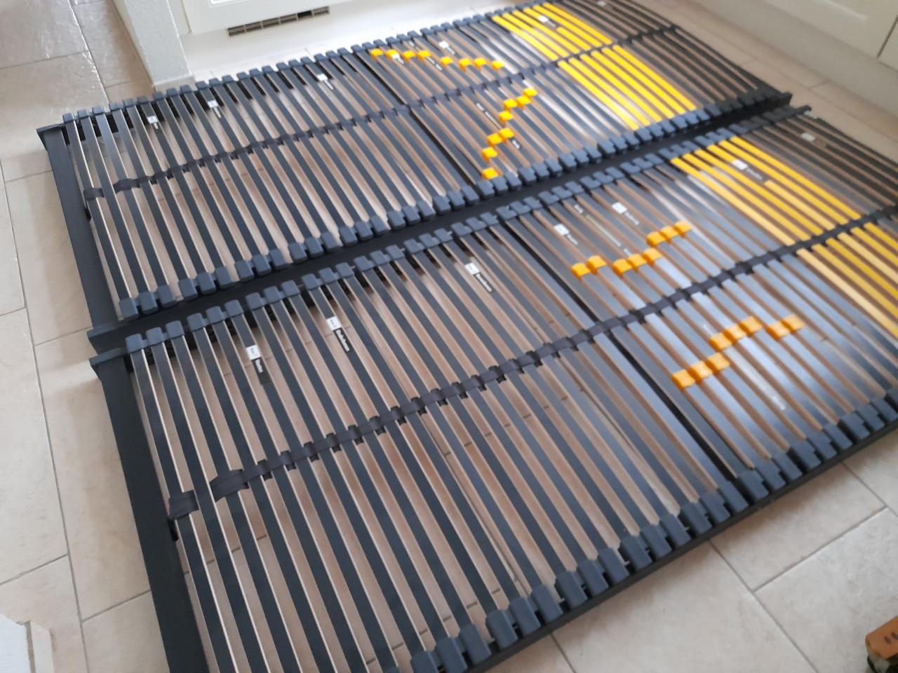 2 X  Bossflex 600 Lattenbodem 90 x 210 ( in goede staat )