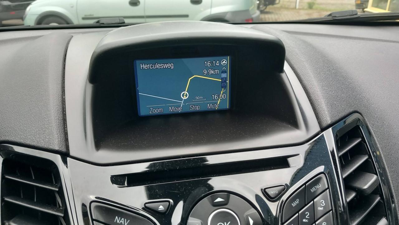 Ford FIESTA 1.0 EcoBoost Titanium 5deurs bj2015 airco lm-velgen apk 10-2027