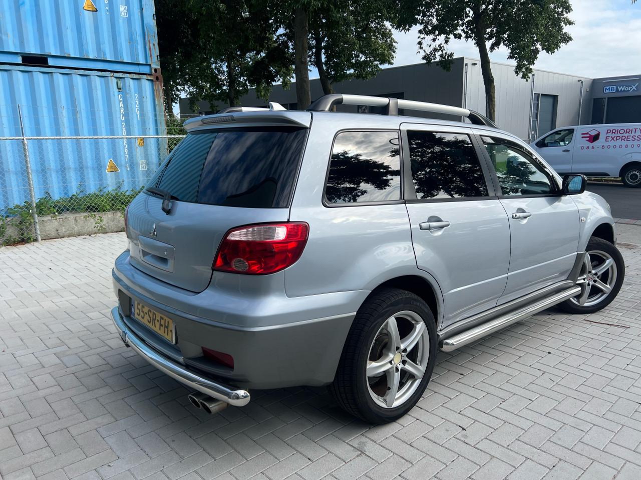 Mitsubishi Outlander Sport 2.0 Invite +