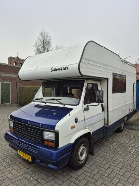 Leuke camper met een beetje werk