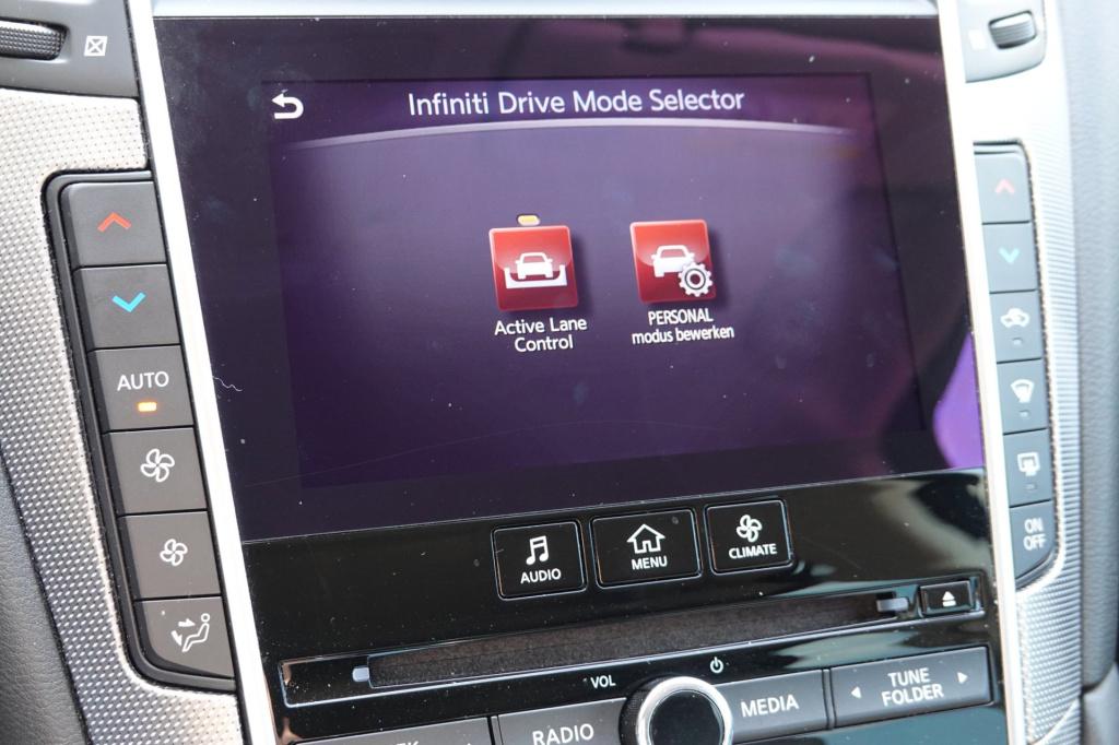 Infiniti Q50 2.0t sport