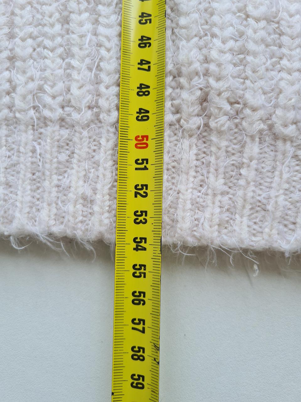 Bershka  zachte warme ecru , licht beige koltrui  Maat M