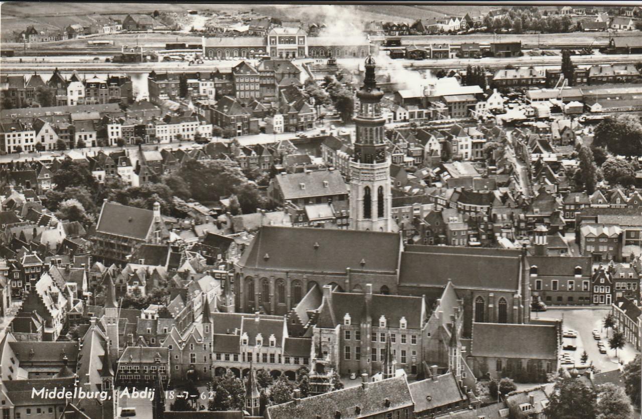 5 ansichtkaarten van Vlissingen en 5 ansichtkaarten van Middelburg