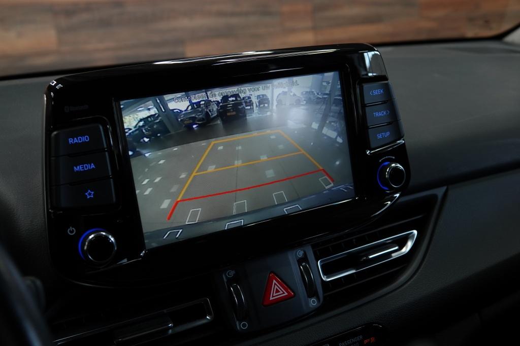 Hyundai I 30 1.0 t-gdi mhev | stoelverw. | camera | carplay |