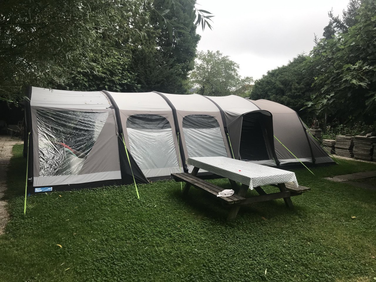Kampa Studland Air 8 Pro TC zeer compleet