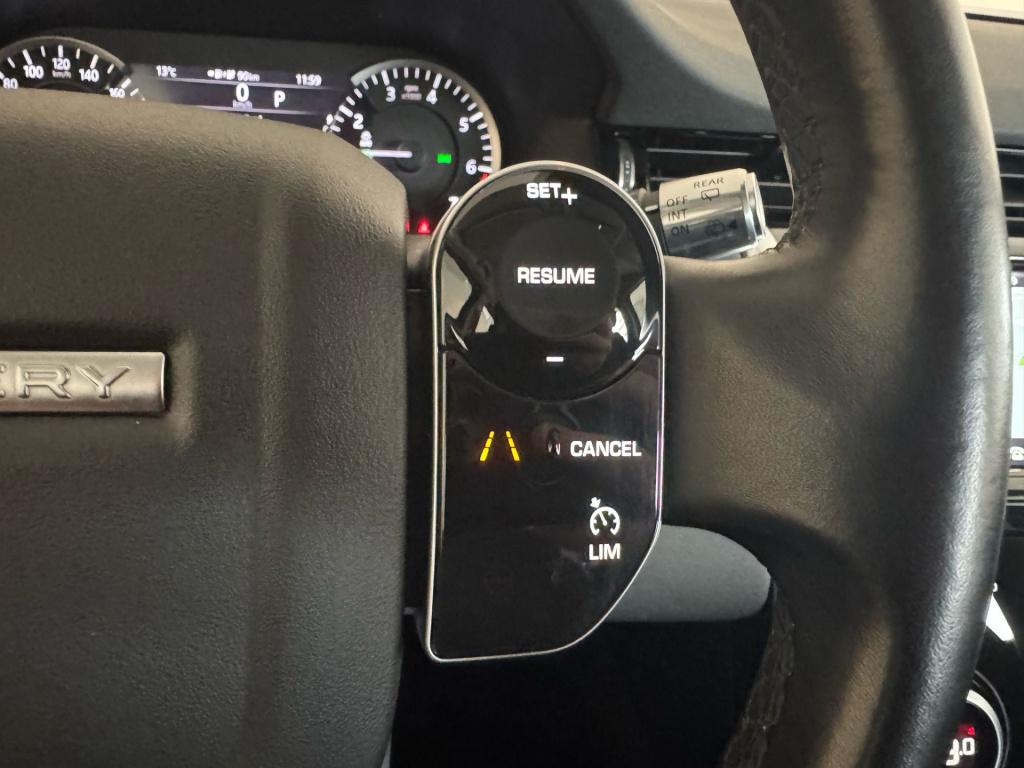 Land Rover Discovery p300e 1.5 s