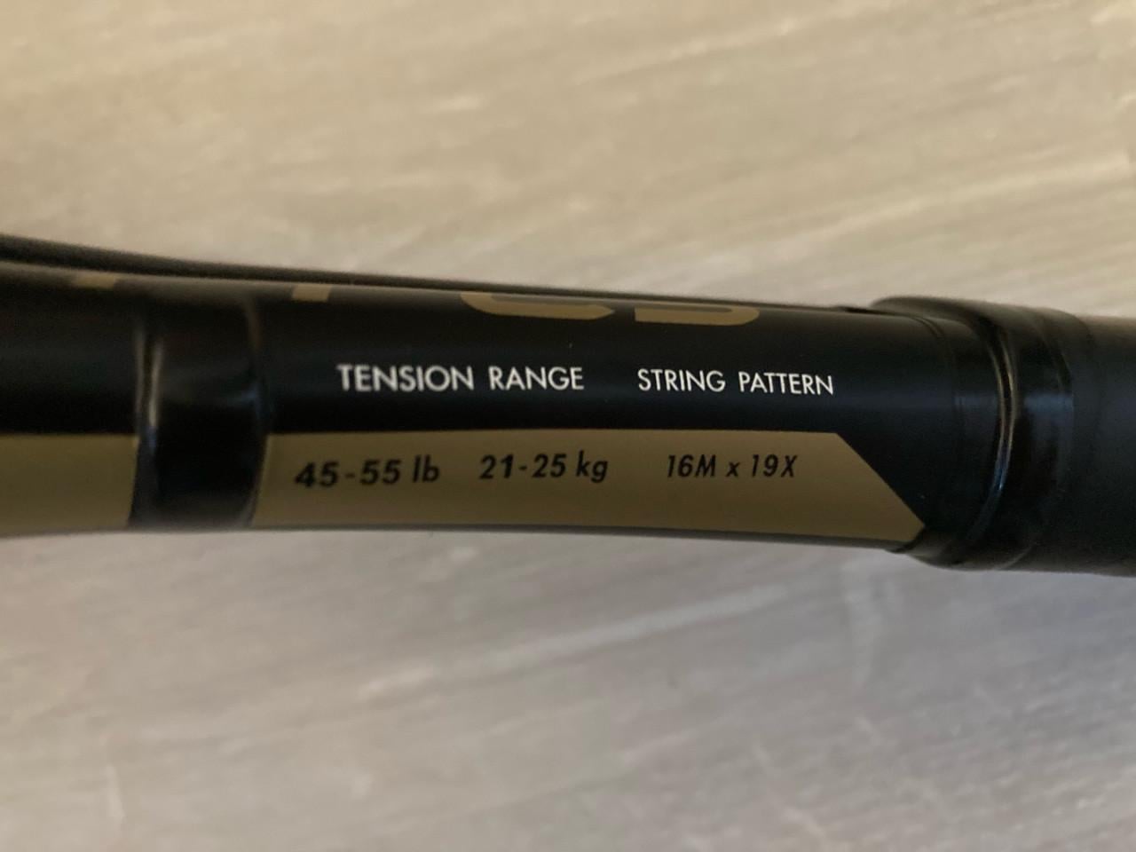 Karakal pro comp 26 junior tennis racket green zone spelers zwart goud