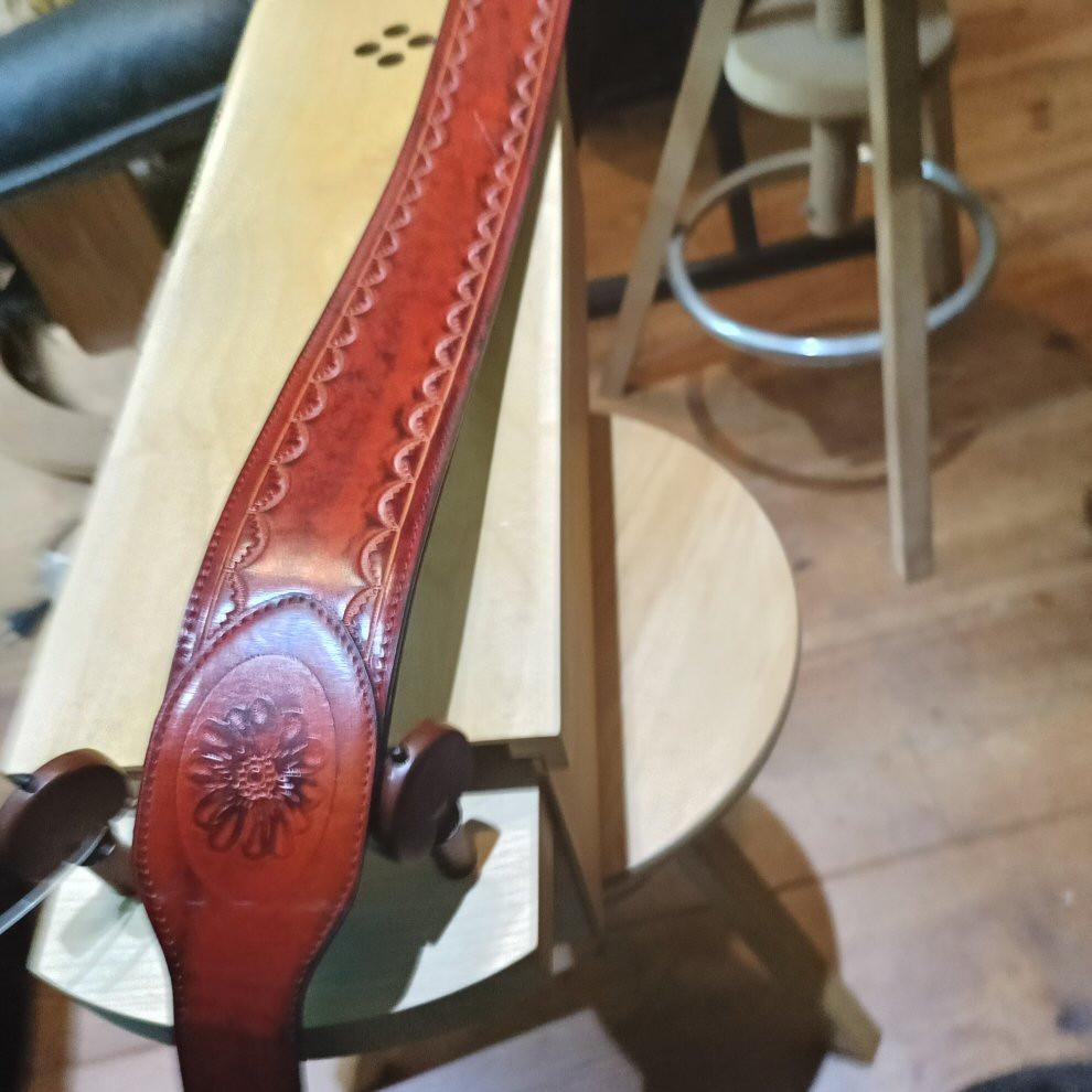 Te koop bijna nieuwe frans type Draailier  (Symphony)
