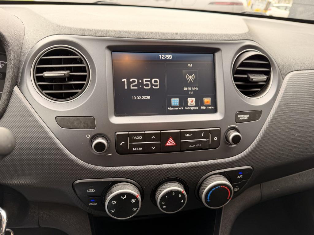 Hyundai I 10 1.0i comfort | navigatie | apple carplay | cruise | airco