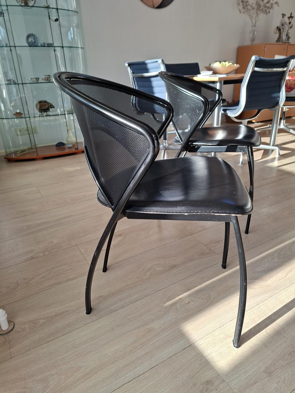 Stoelen zwart,  3 stuks