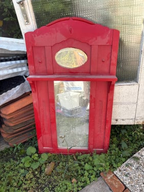 Houte spiegel (rood)