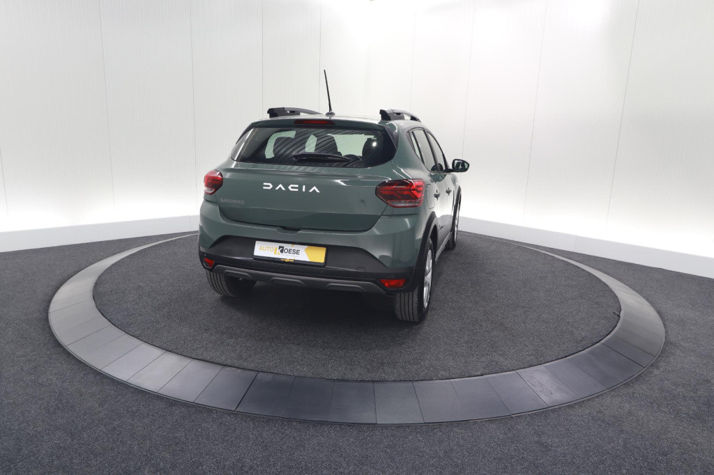 Dacia Sandero Stepway tce 90 expression | camera | dodehoekdetectie | navig