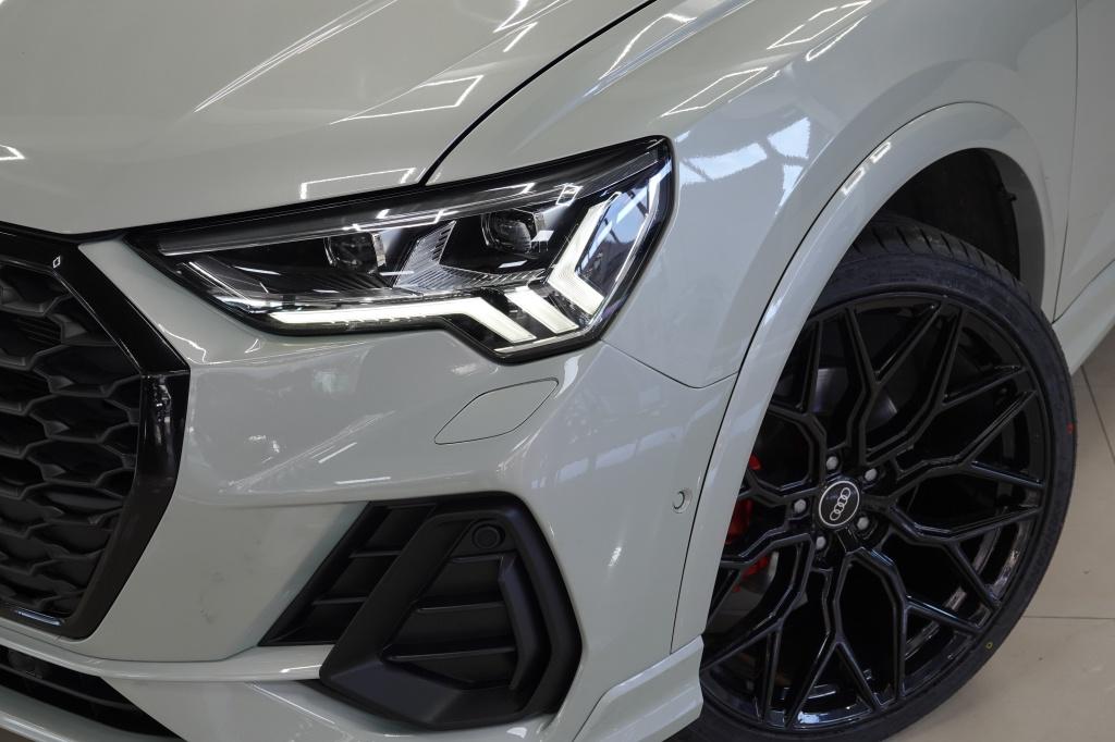 Audi Q3 sportback 35 tfsi s edition | matrix | driveselect | alcantara |