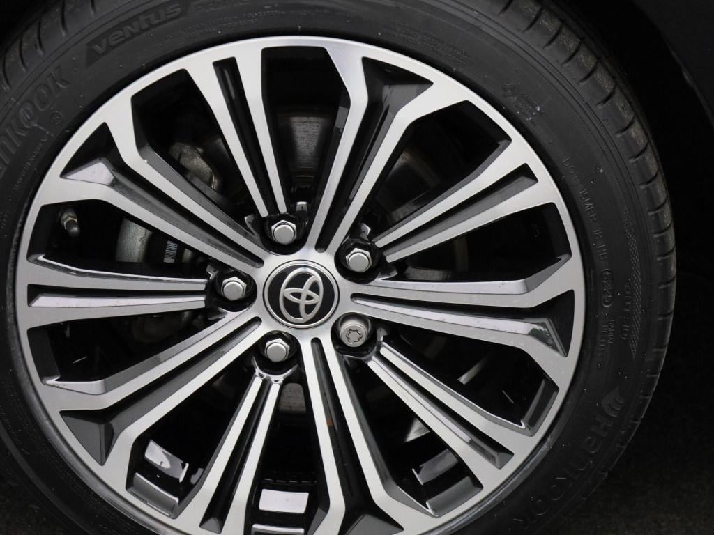 Toyota Corolla Touring Sports 1.8 hybrid executive | automaat | stoel verwa
