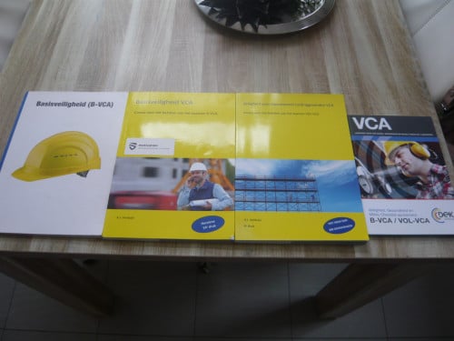Cursusboeken VCA