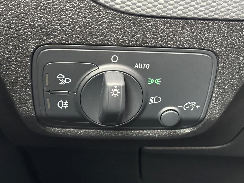 Audi Q2 35 tfsi 150pk s tronic advanced edition|adapt cruise| elek achterkl
