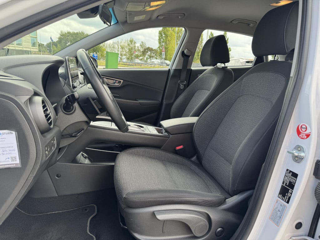 Hyundai Kona ev comfort 64 kwh soh 96% | navigatie | camera | adapt. cruise