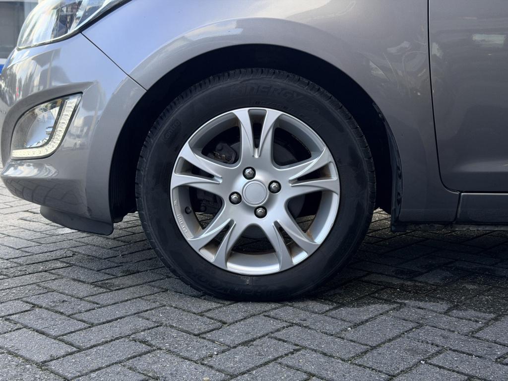 Hyundai I 20 1.2i business edition | airco | trekhaak