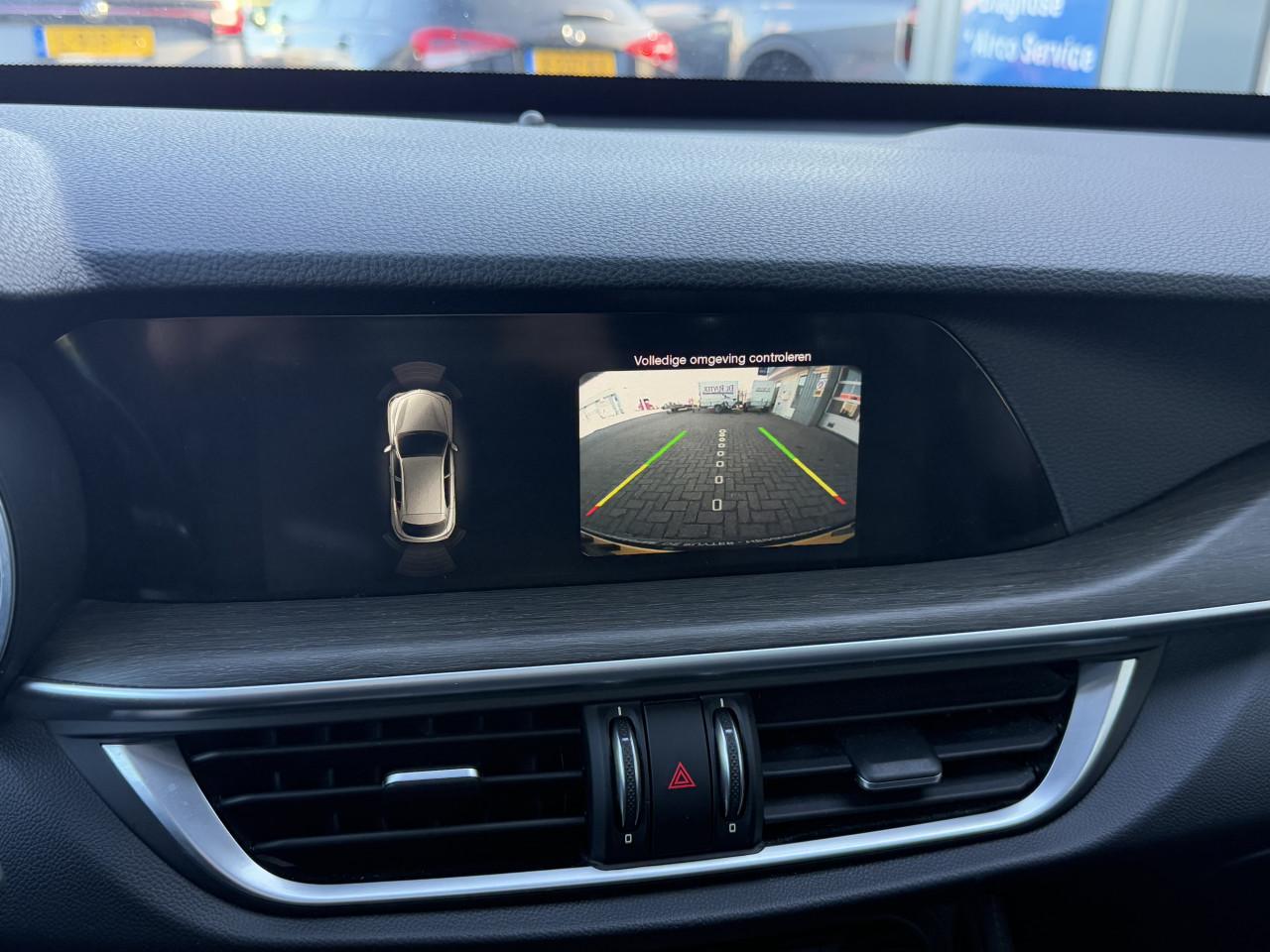 Alfa Romeo Stelvio - 2.0 T AWD 280PK | Pano | Memory