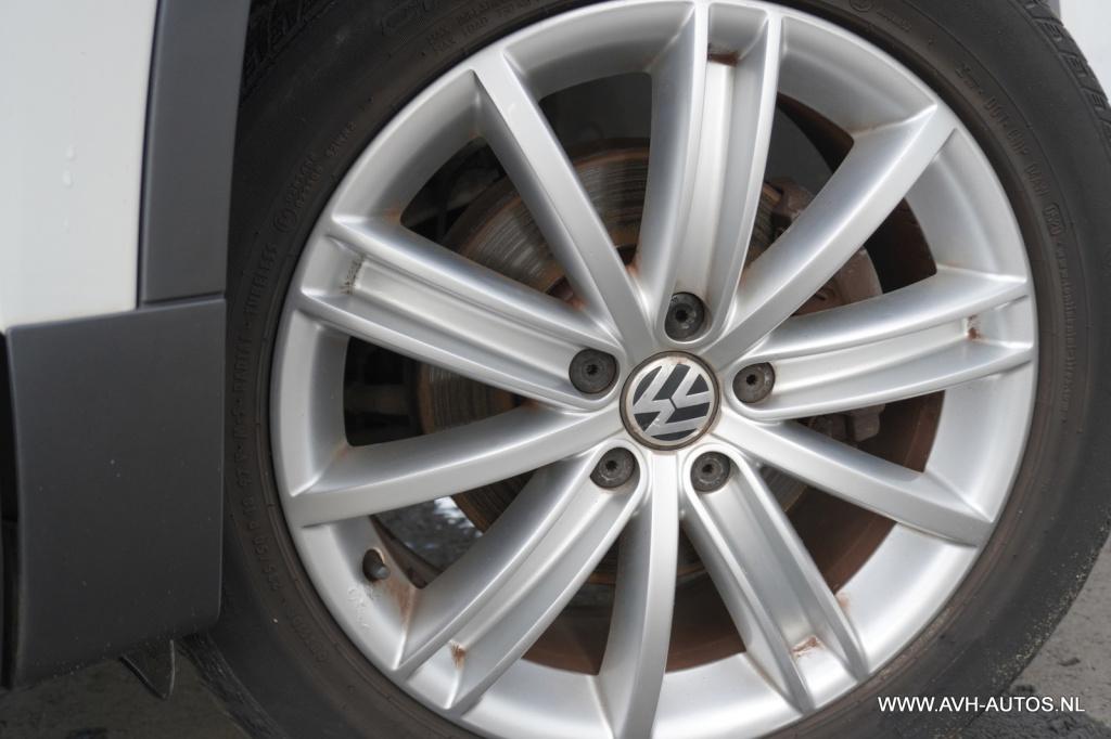 Volkswagen Tiguan 1.4 tsi sport&style 4motion