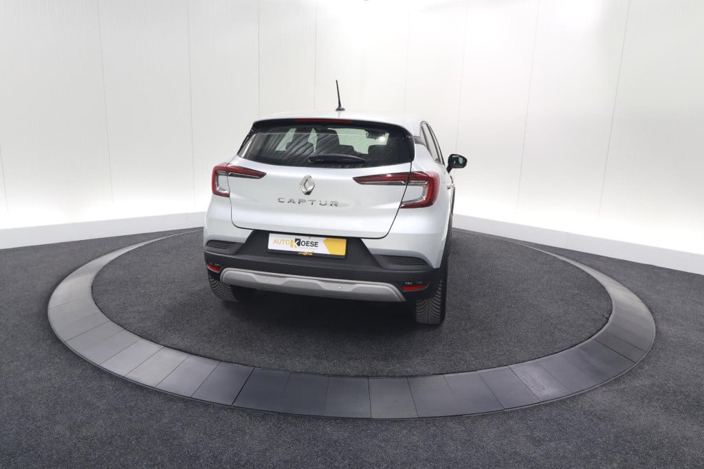 Renault Captur tce 90 evolution | parkeersensoren | navigatie | allseason b