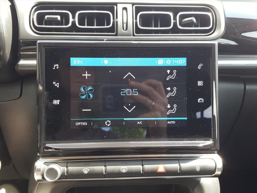 Citroen C3 shine 1.2 pt-110pk s&s (vol)automaat/eat6 | apple carplay & andr