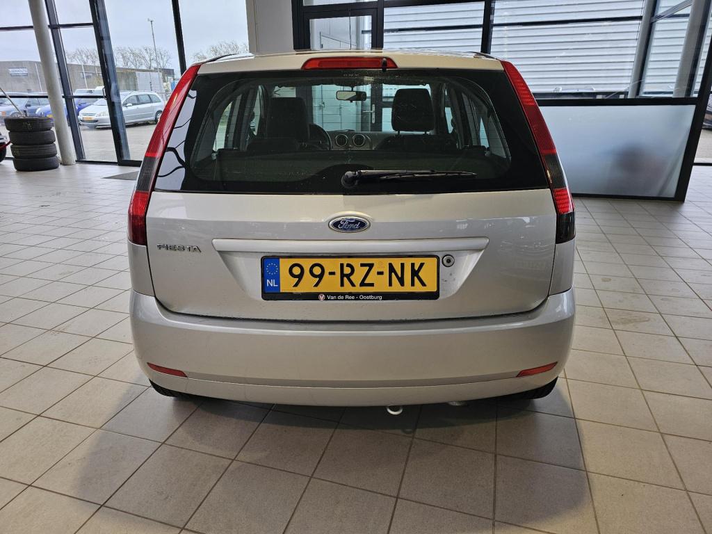 Ford Fiesta 1.4-16v futura