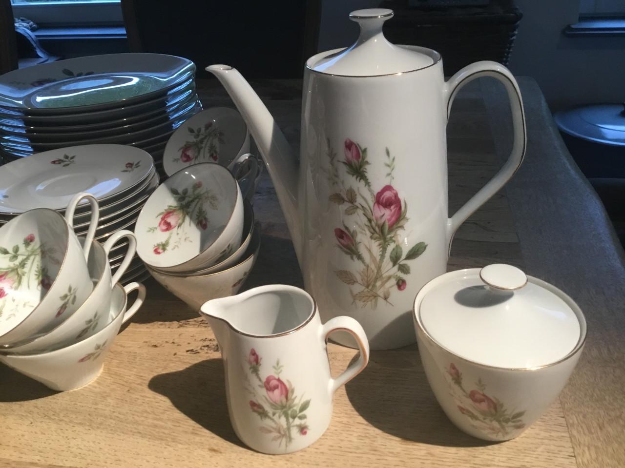 Rozenservies 12 delig