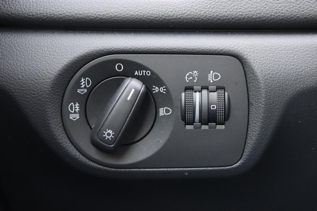 Audi Q3 1.4 tfsi pro line | navi | sensoren | cruise control