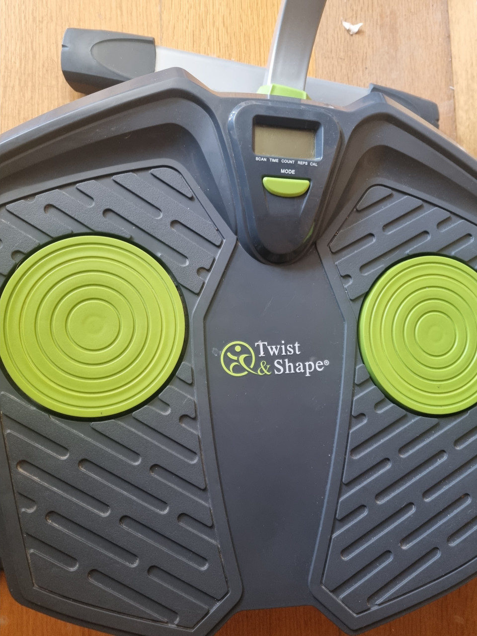 Twist & Shape