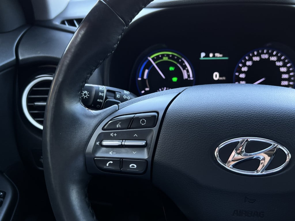 Hyundai Kona 1.6 gdi hev premium sky