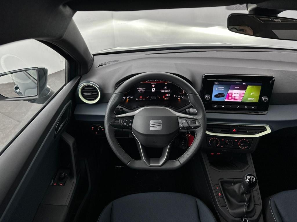 Seat Ibiza style plus 1.0 70 kw / 95 pk ecotsi hatchback 5 de