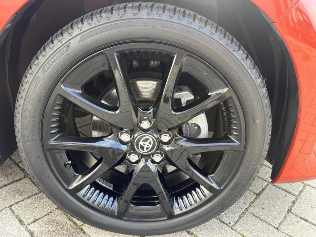 Toyota Yaris 1.5 hybrid executive