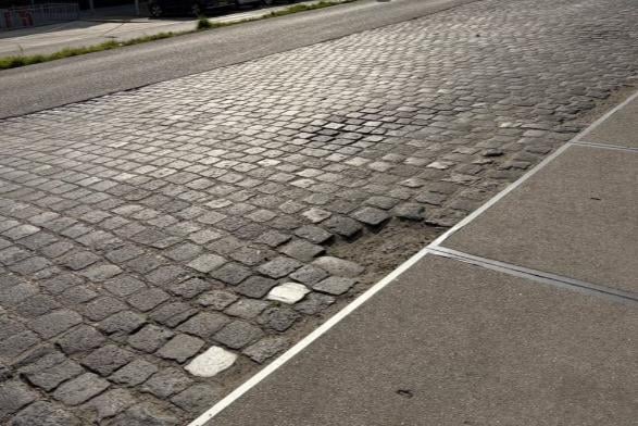 Aanbieding kasseien basalt lava