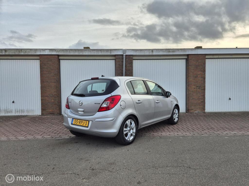 Opel Corsa 1.3 cdti ecoflex s/s connect edition