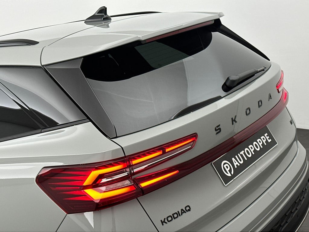 Skoda Kodiaq sportline business 1.5 tsi phev 150 kw / 204 pk su