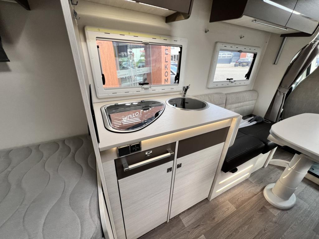 Chausson Onbekend 757 welcome | 2 enkele bedden + 1 groot bed | camera | tv