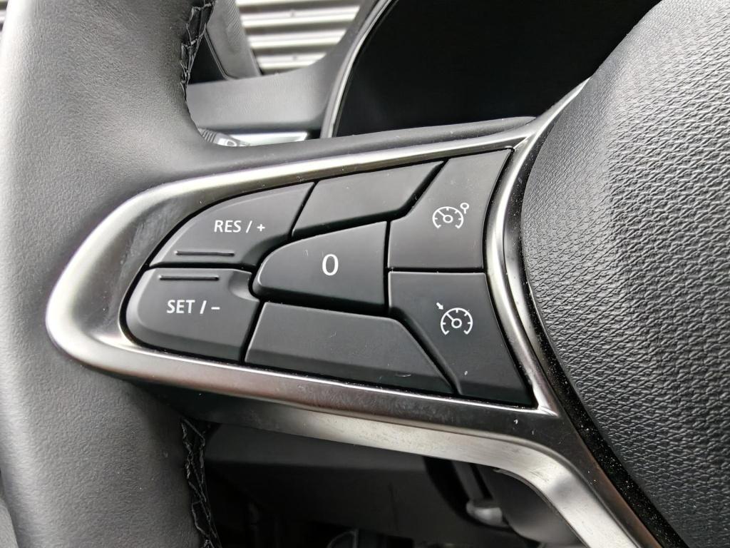 Renault Clio 1.0 tce 90 gpf techno camera, navigatie, apple/android auto