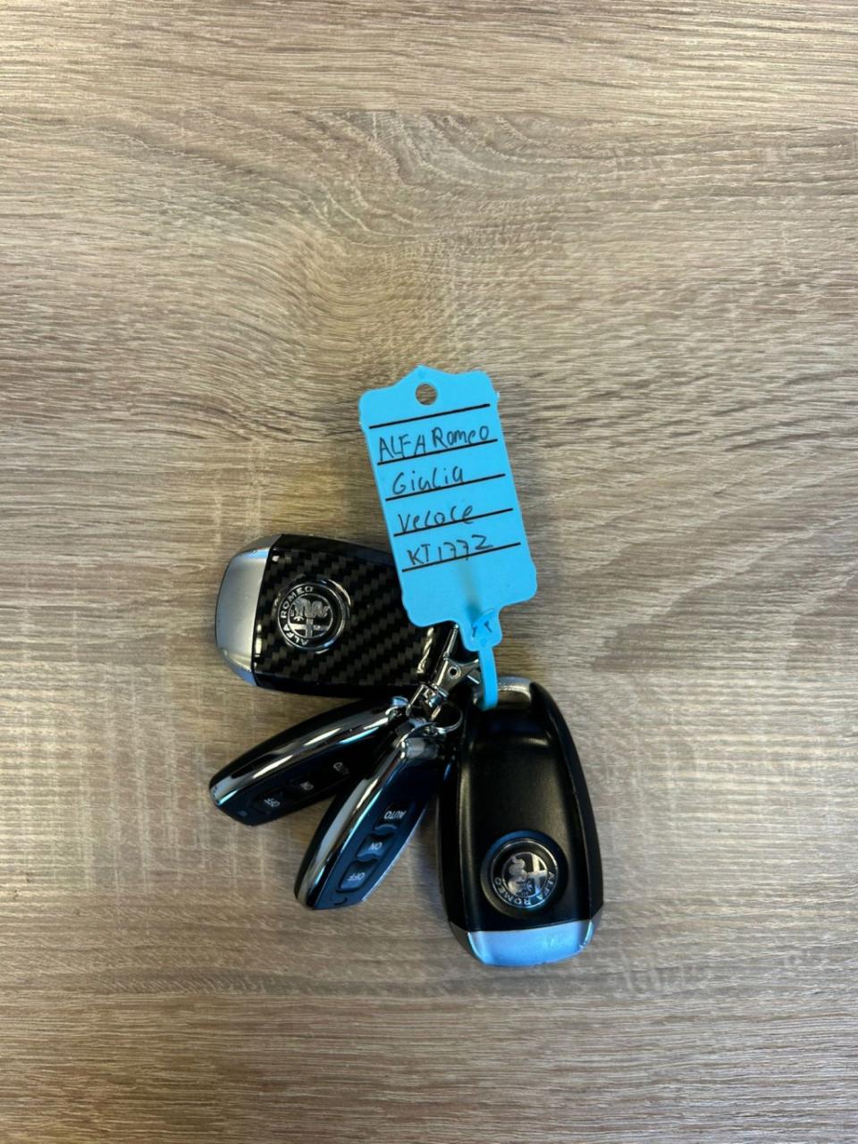 Alfa Romeo Giulia * veloce pack * stoel + stuur verwarming* 100% onderhoude