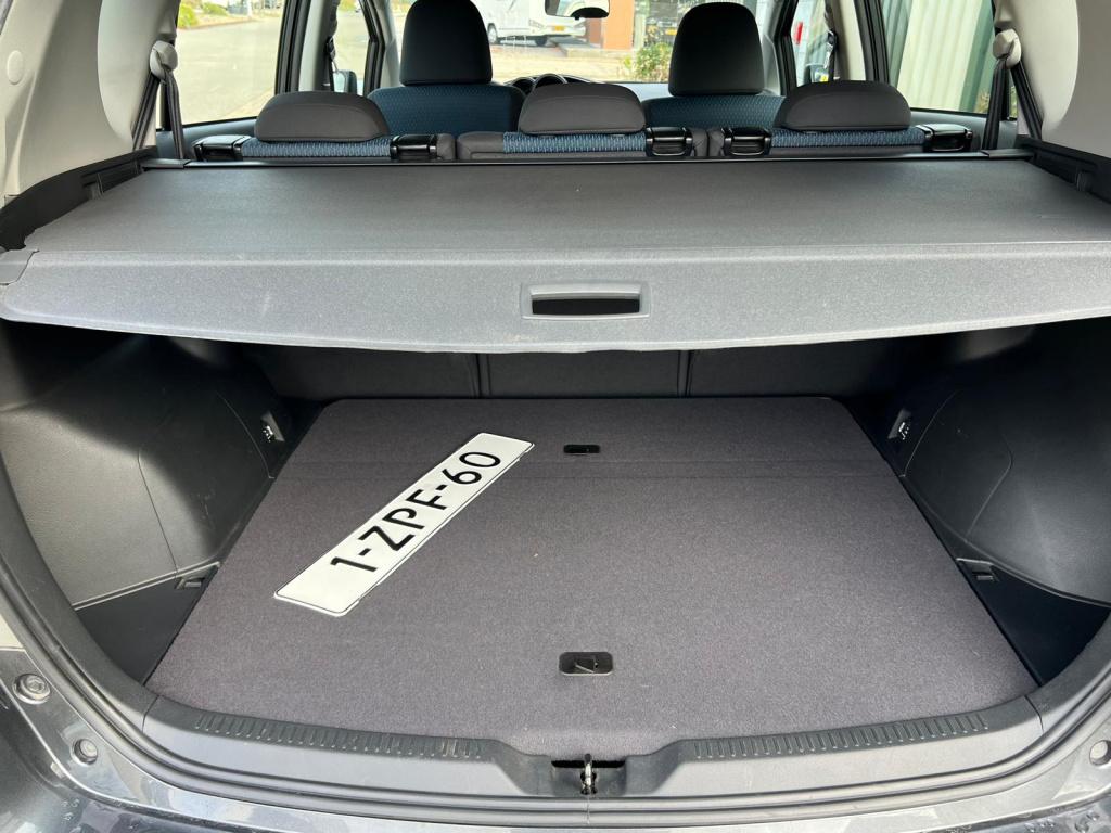 Toyota Corolla Verso 1.6 vvt-i comfort | trekhaak | park. sensoren | 100% d