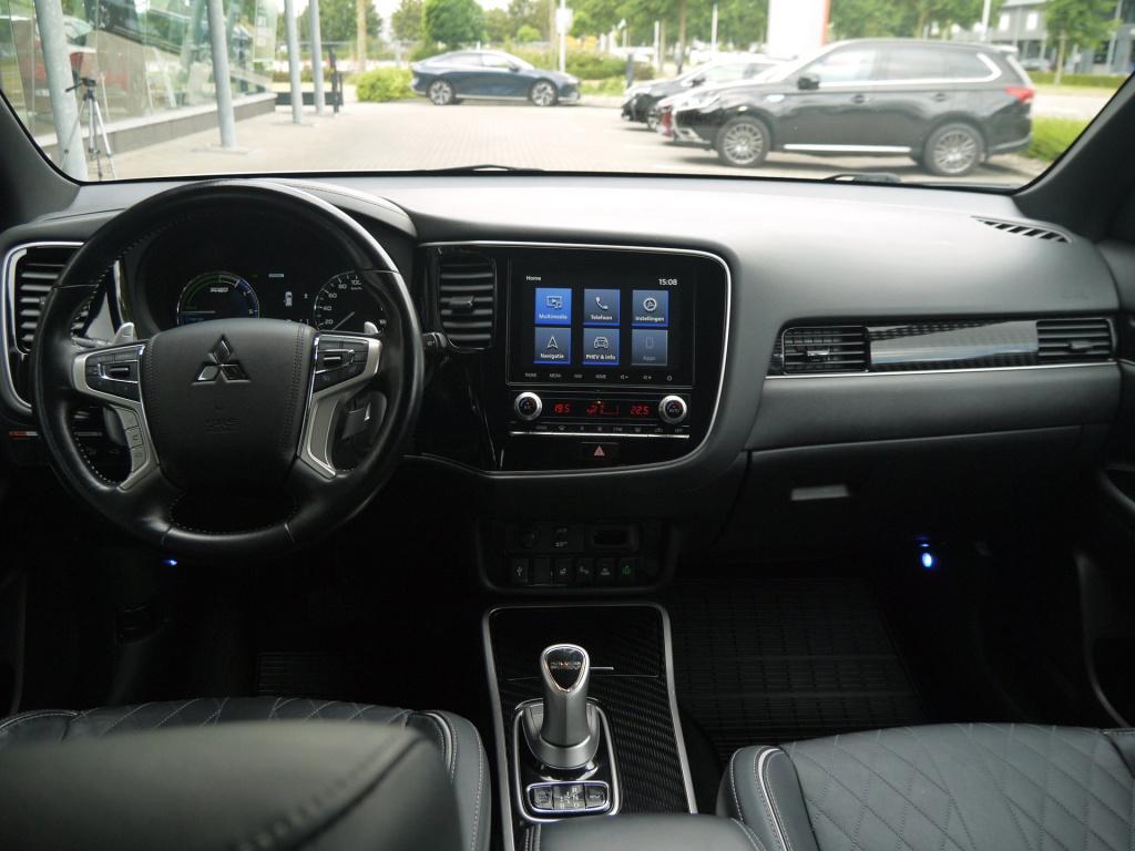 Mitsubishi Outlander 2.4 phev instyle|trekhaak|rijklaar